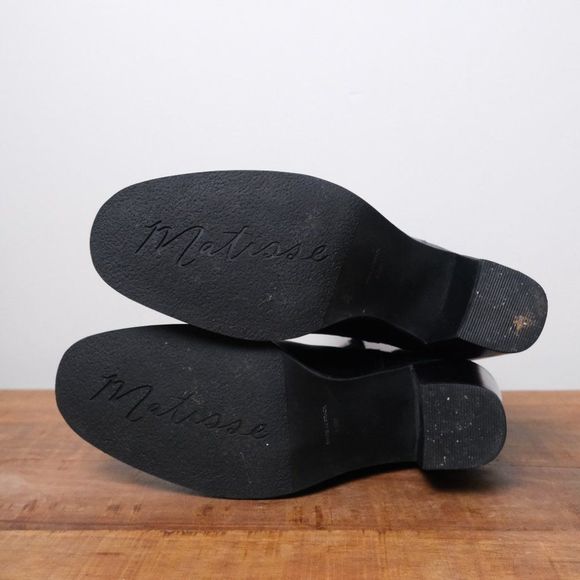 Matisse Mesmerize Pointed Leather Boots - Picture 8 of 8